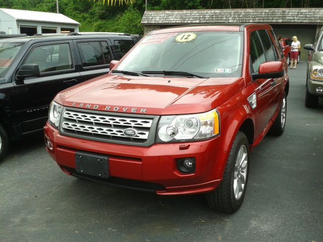 2012 Land Rover LR2 LS NICE