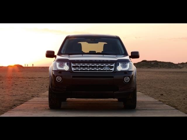 2014 Land Rover LR2 LS NICE