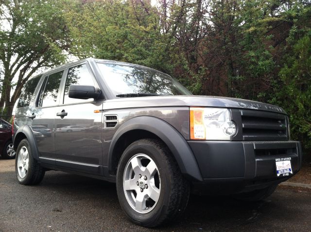 2006 Land Rover LR3 Red Line