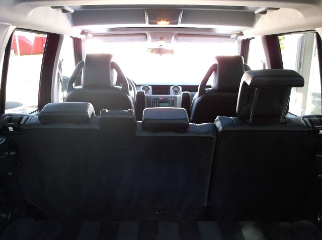 2006 Land Rover LR3 Red Line