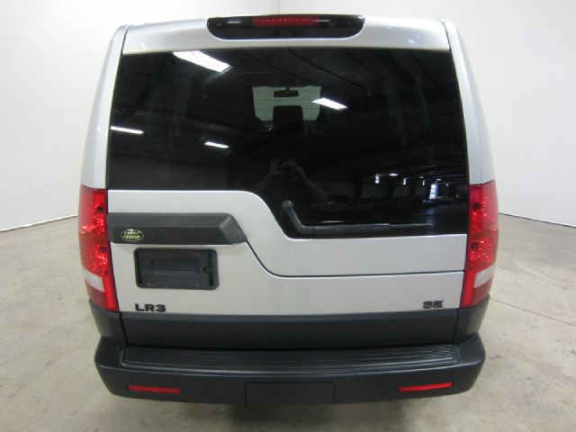 2006 Land Rover LR3 Red Line