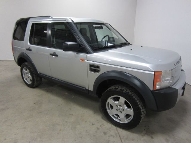 2006 Land Rover LR3 Red Line