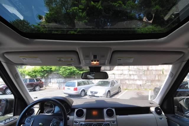 2010 Land Rover LR4 Talladega 5