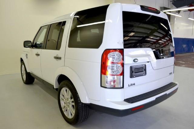 2011 Land Rover LR4 Sport Utility Pickup 4D