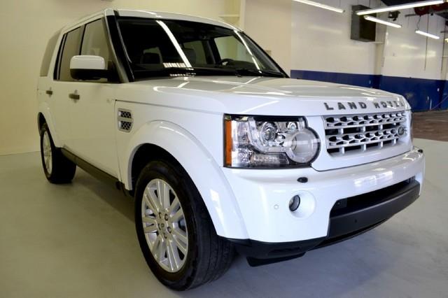 2011 Land Rover LR4 Sport Utility Pickup 4D