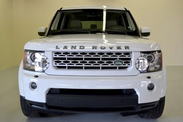 2011 Land Rover LR4 Sport Utility Pickup 4D