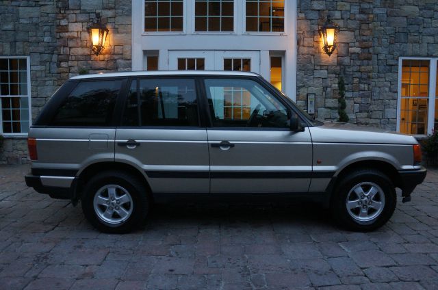 1999 Land Rover Range Rover SUV Adventure
