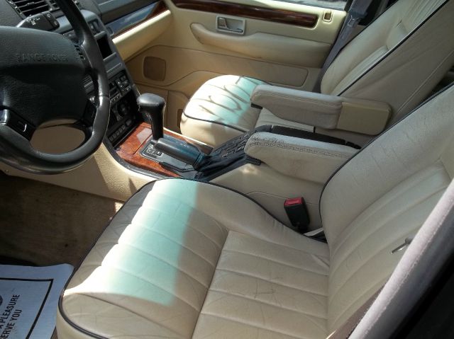 1999 Land Rover Range Rover SUV Adventure