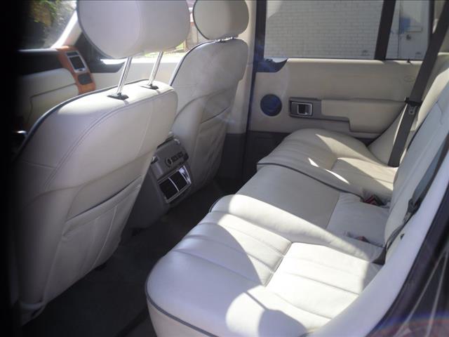2004 Land Rover Range Rover Unknown
