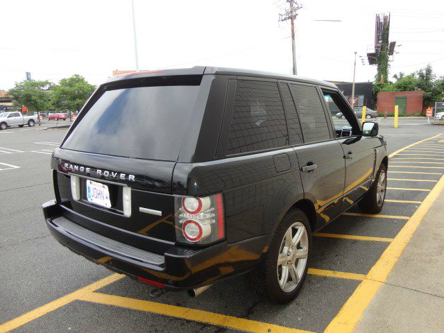2011 Land Rover Range Rover Gl320 4matic 4dr 3.0L Bluetec 4x4 SUV