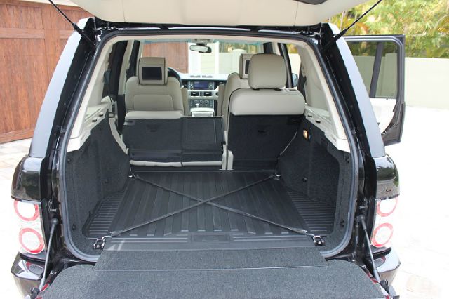 2011 Land Rover Range Rover X