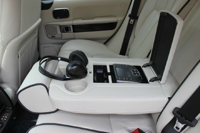 2011 Land Rover Range Rover X