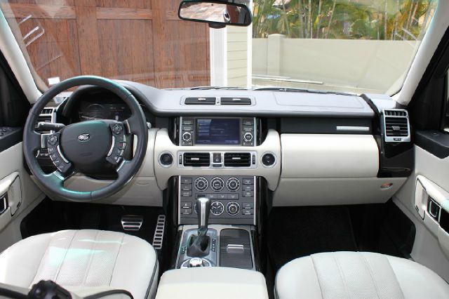 2011 Land Rover Range Rover X