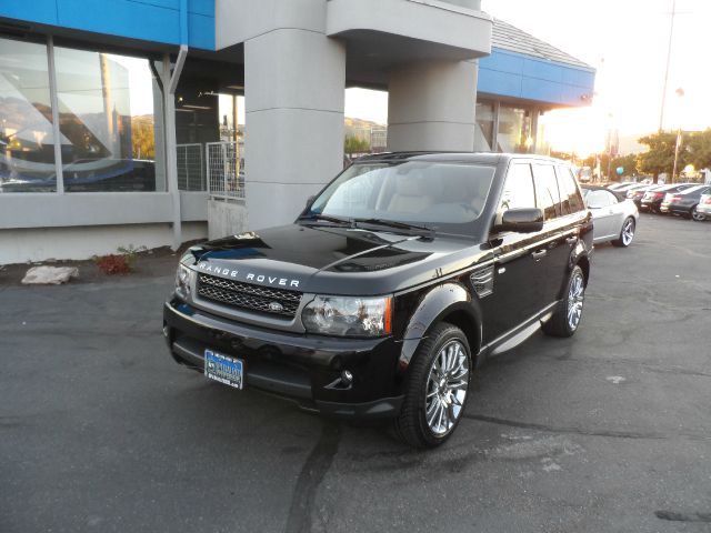 2011 Land Rover Range Rover Sport Extended Cab S