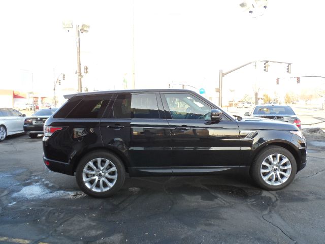 2014 Land Rover Range Rover Sport 143.5 LTZ