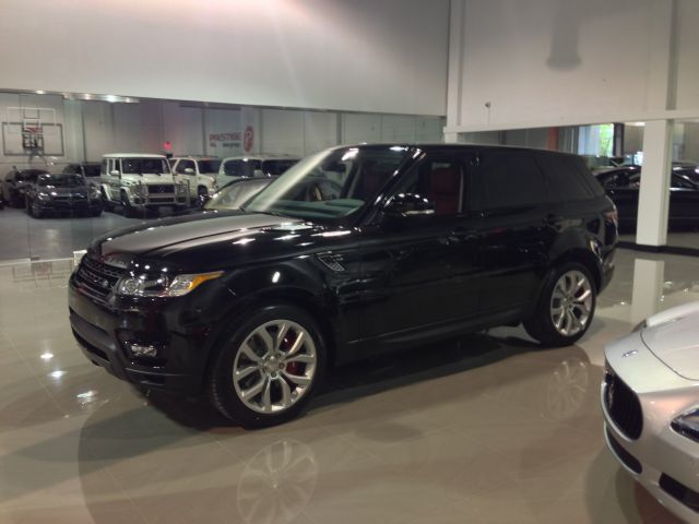 2014 Land Rover Range Rover Sport 5d Wagon SE w/XM 2WD
