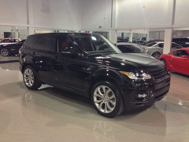 2014 Land Rover Range Rover Sport 5d Wagon SE w/XM 2WD