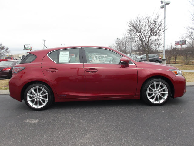 2012 Lexus CT 200h Base