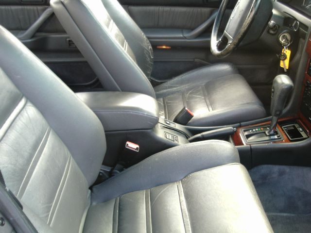 1990 Lexus ES 250 Base