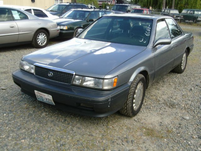 1990 Lexus ES 250 Base