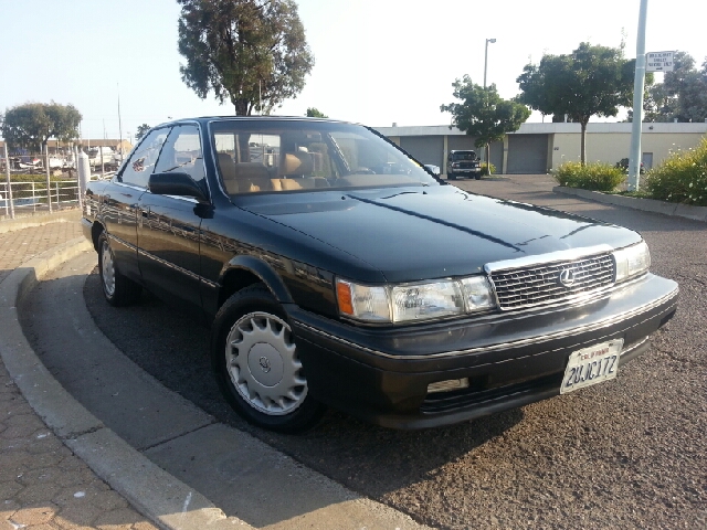 1990 Lexus ES 250 Base