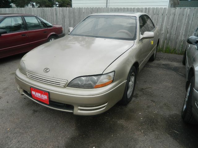 1995 Lexus ES 300 Base
