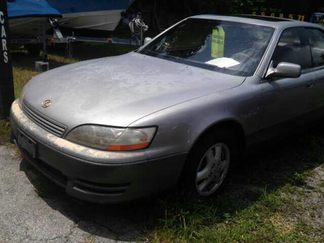 1995 Lexus ES 300 Base