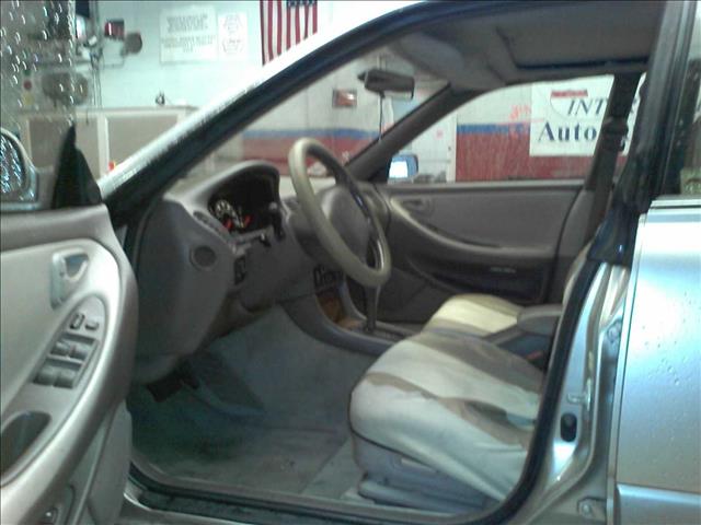 1996 Lexus ES 300 4dr Sdn LS Premium