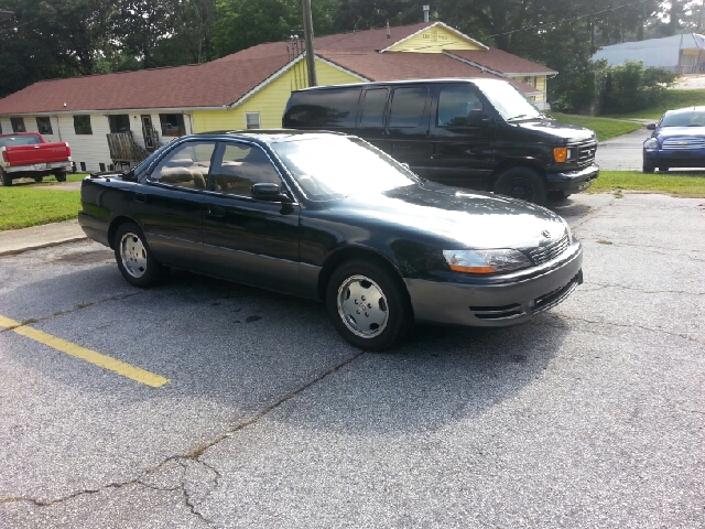 1996 Lexus ES 300 Base