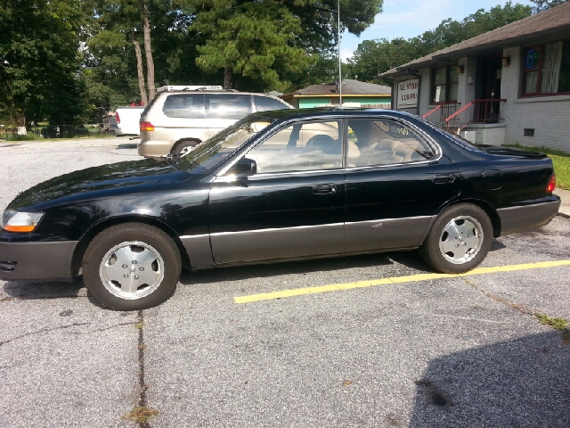 1996 Lexus ES 300 Base