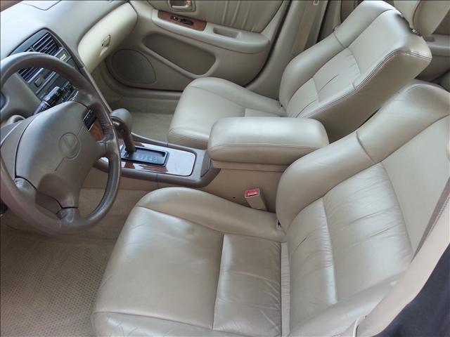 1997 Lexus ES 300 Unknown