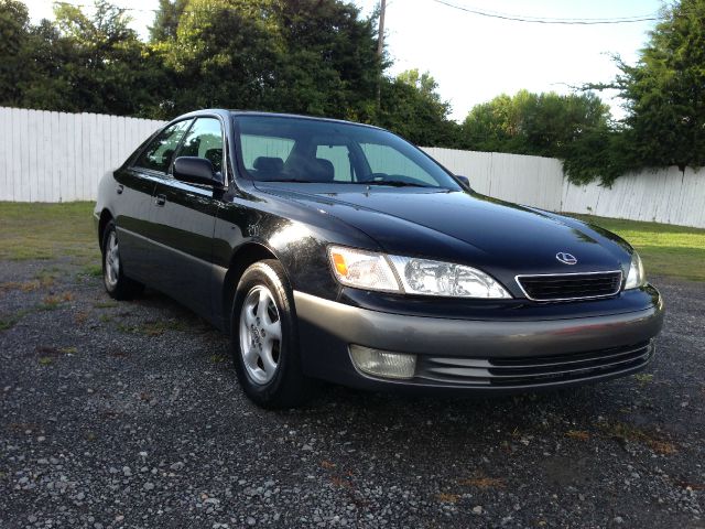 1997 Lexus ES 300 Base
