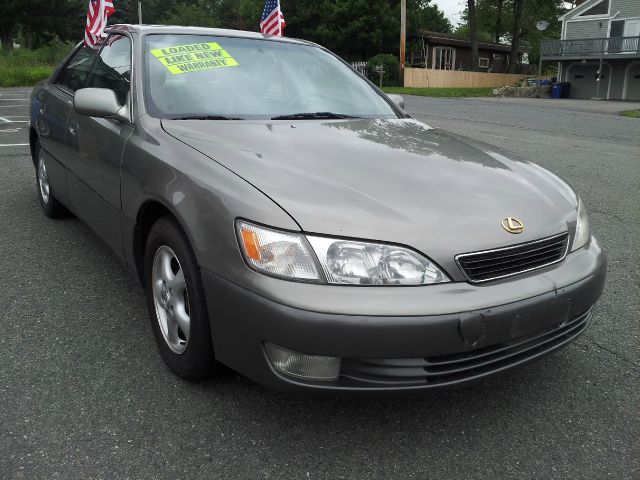 1997 Lexus ES 300 Base