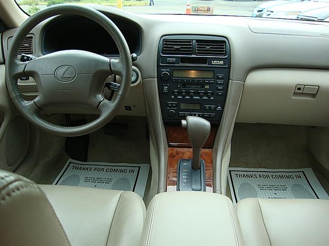 1997 Lexus ES 300 Base