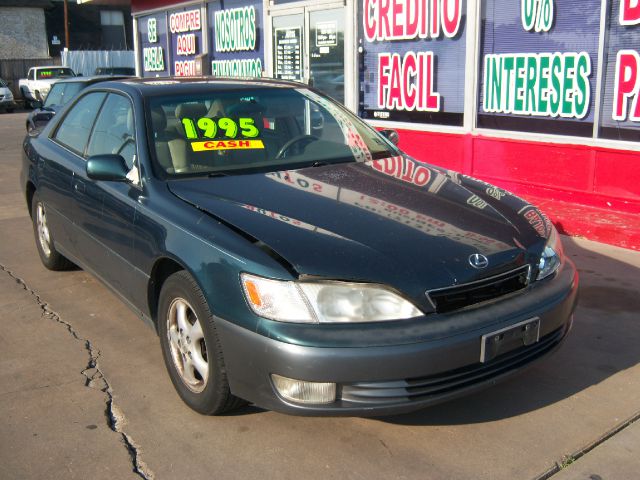 1997 Lexus ES 300 Base