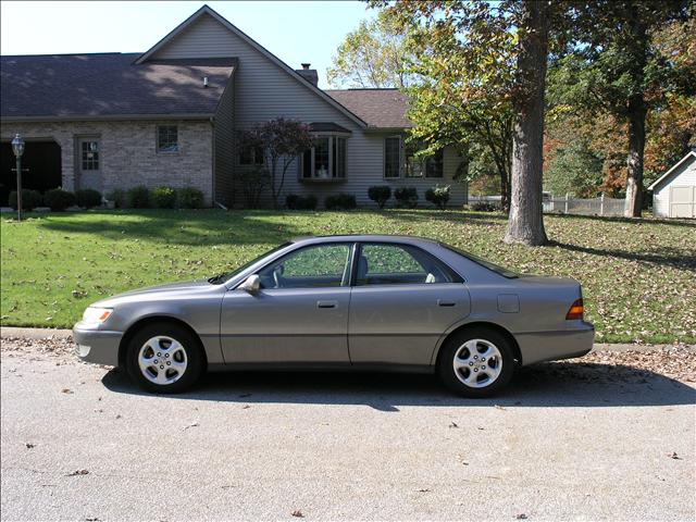1997 Lexus ES 300 XLT Crewcab