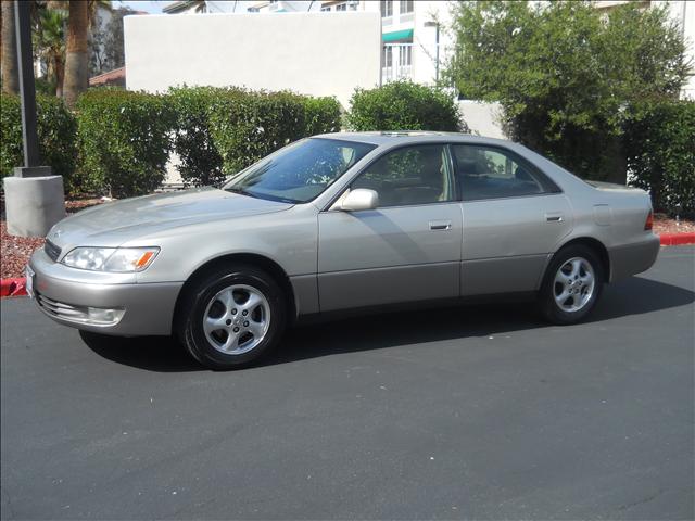 1997 Lexus ES 300 Unknown