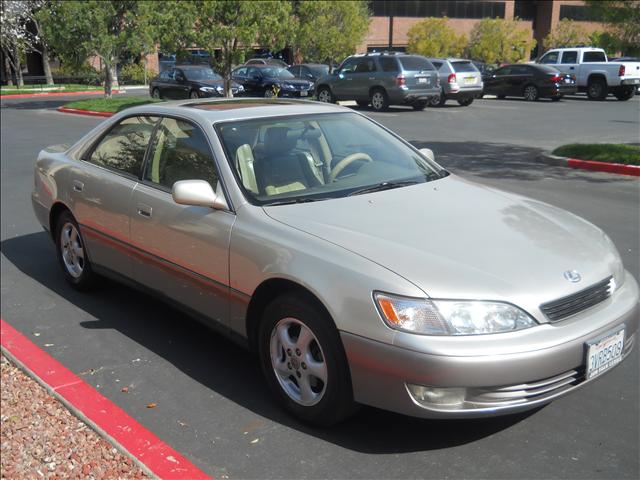 1997 Lexus ES 300 Unknown
