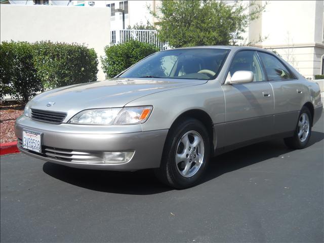1997 Lexus ES 300 Unknown
