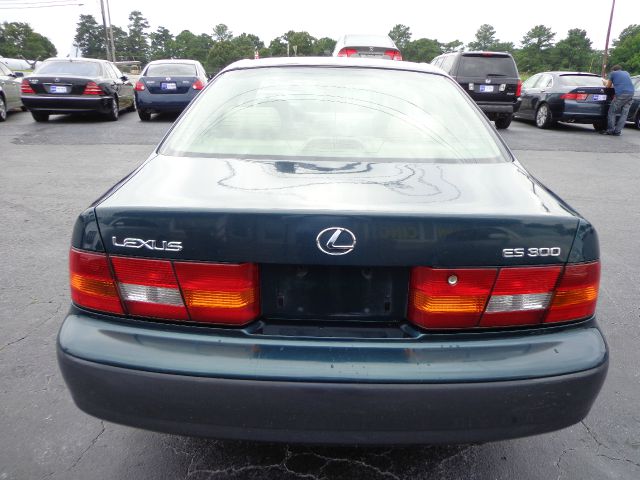1997 Lexus ES 300 Base