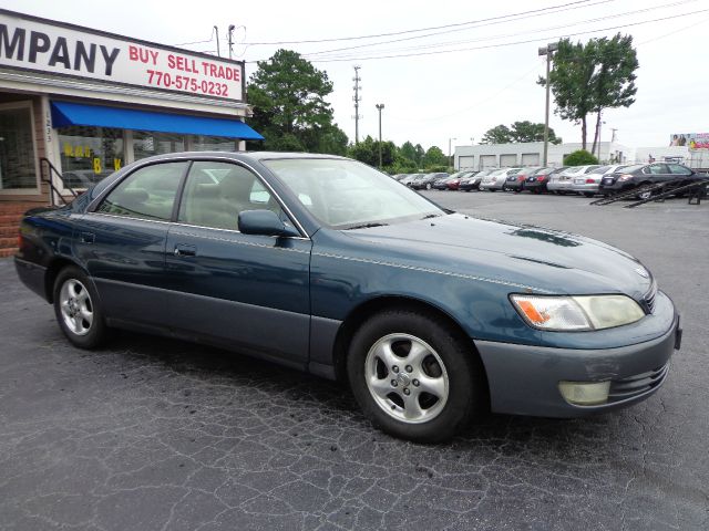 1997 Lexus ES 300 Base