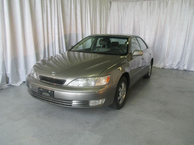 1997 Lexus ES 300 Base