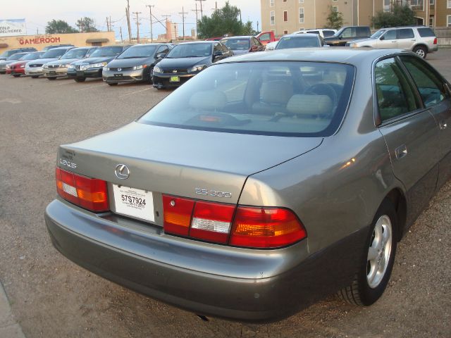1998 Lexus ES 300 Base