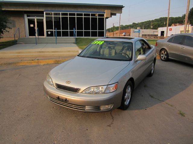 1998 Lexus ES 300 Base