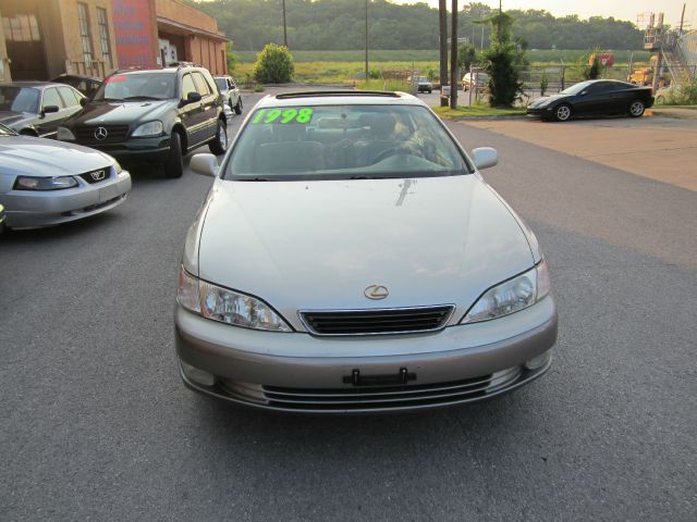 1998 Lexus ES 300 Base