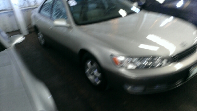 1998 Lexus ES 300 4WD 4dr V6 SR5 Sport