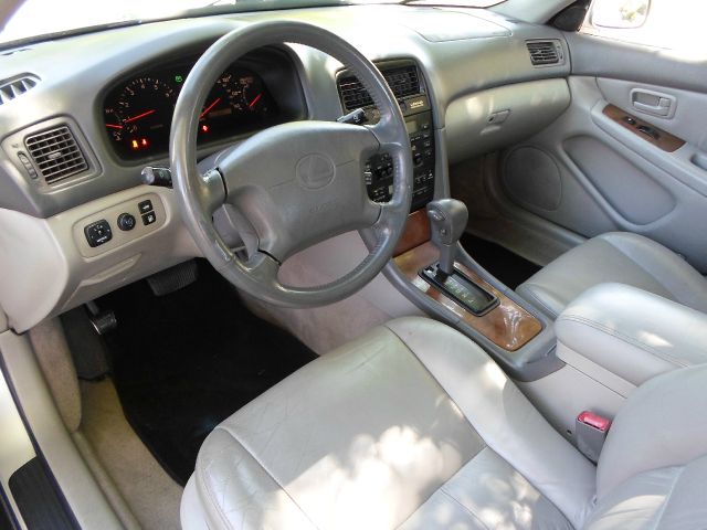 1999 Lexus ES 300 Unknown