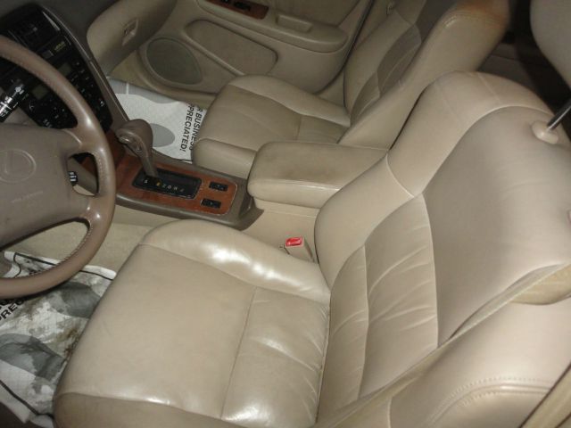 1999 Lexus ES 300 Base