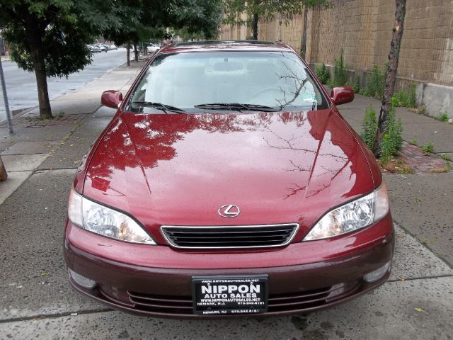 1999 Lexus ES 300 Base