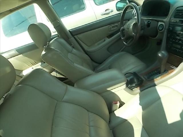 1999 Lexus ES 300 Unknown